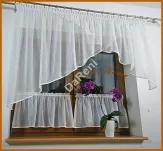 firana  z zazdrostkami rozi